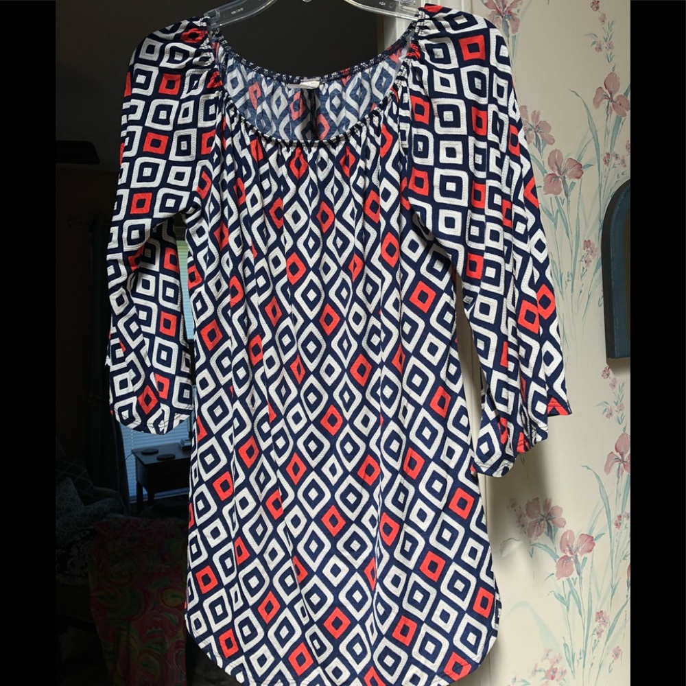 💐A Tunic Top
